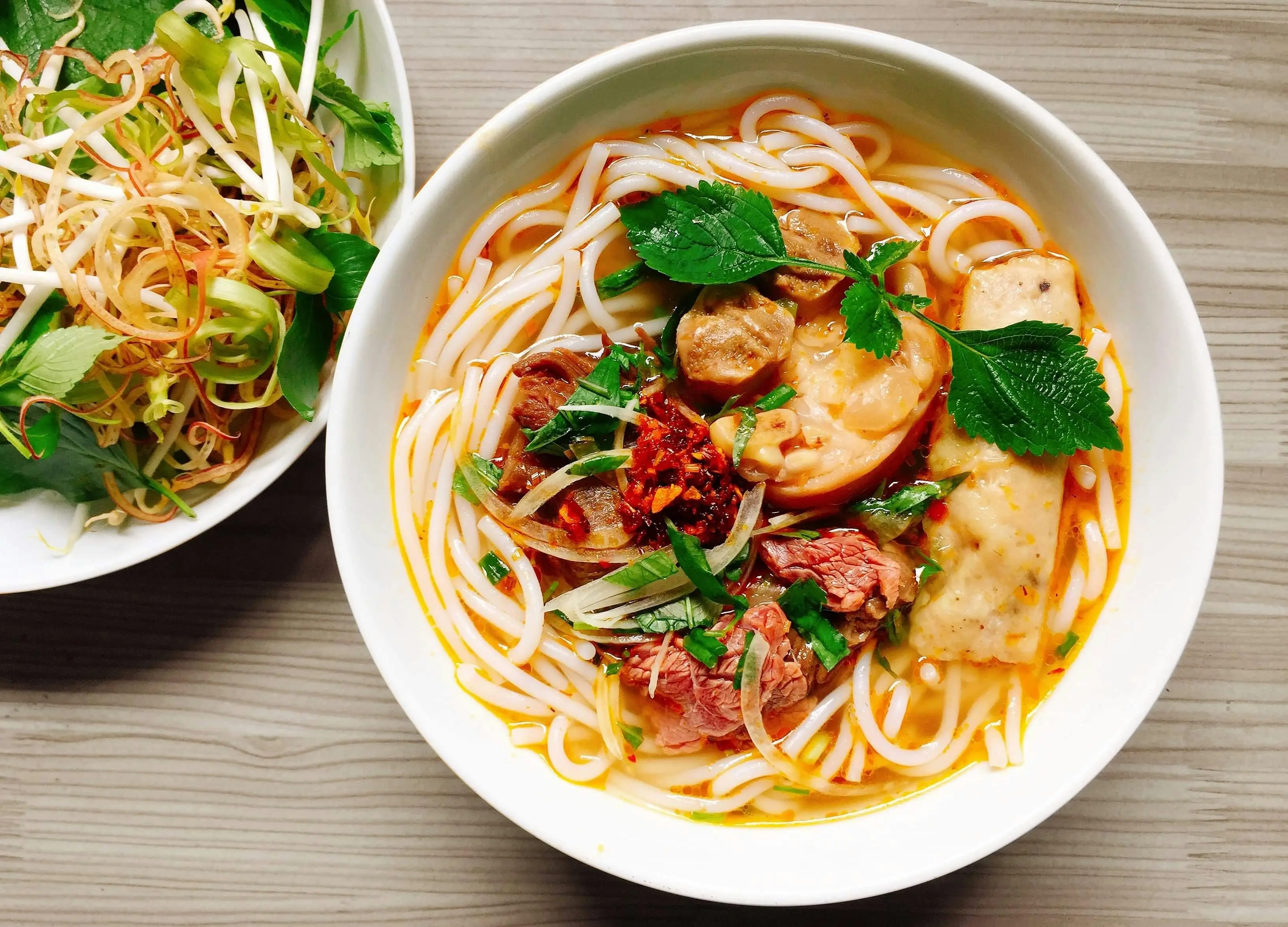 Dell Cafe diner and Chinese food in Bowness Calgary